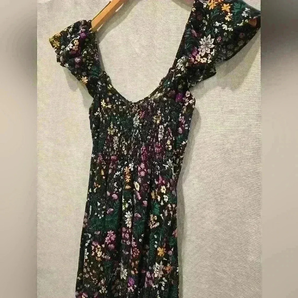 Old Navy Floral Print Ruffle Strap Dress - Picture 7 of 7